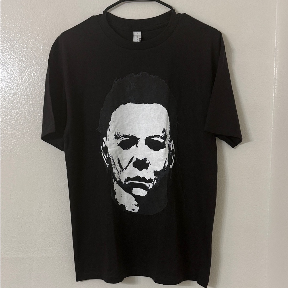 NEW! Michael Myers Graphic T-Shirt Size: M